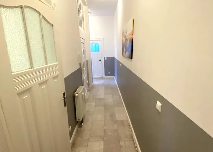 Royal - & Fahrradverleih Apartament Brema