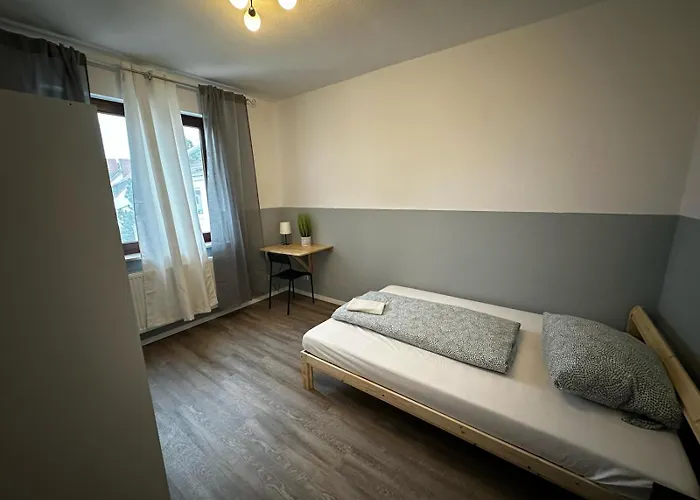 Royal - & Fahrradverleih *