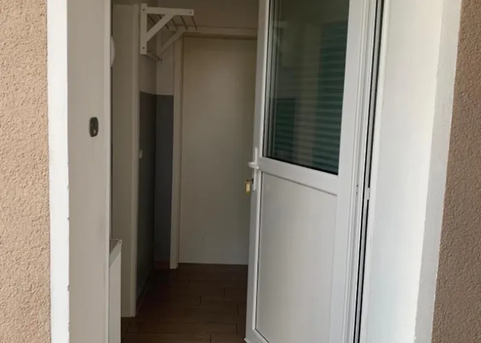 Royal - & Fahrradverleih *